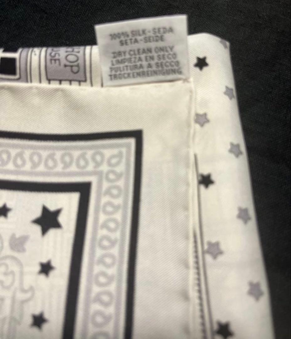 エルメス　スカーフカレ55 バンダナ柄　パリステーション