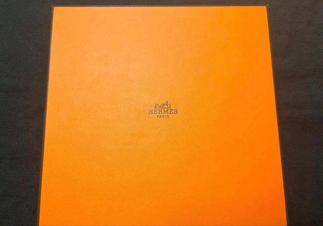 エルメス　スカーフカレ55 バンダナ柄　パリステーション