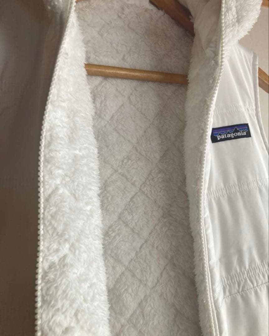 パタゴニア/リバーシブルベスト/patagonia/ボア/フード/ホワイト/白
