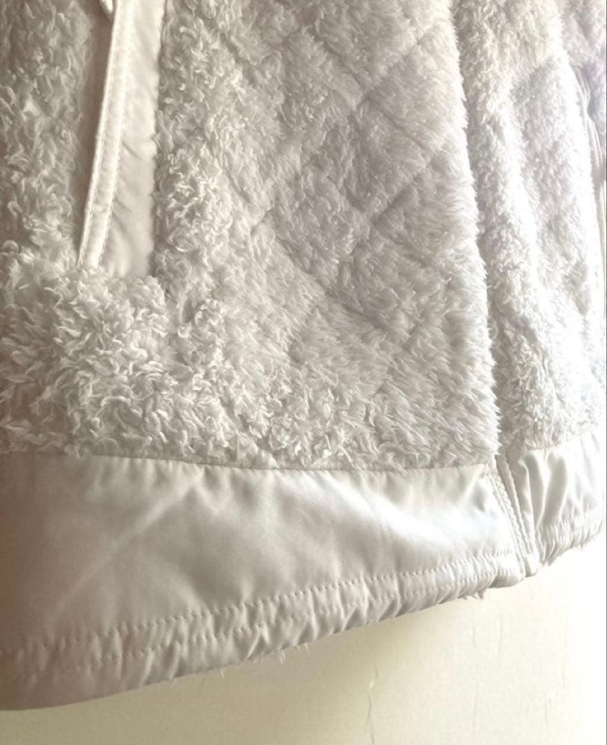 パタゴニア/リバーシブルベスト/patagonia/ボア/フード/ホワイト/白