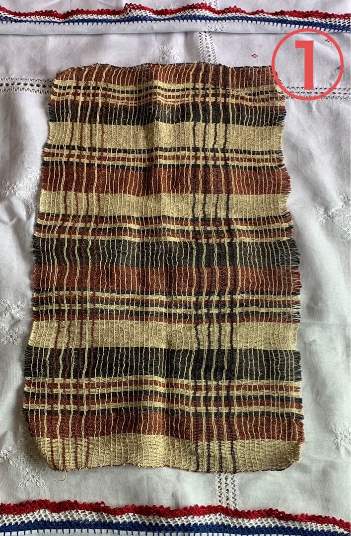 パラグアイ国　グァラニー族　テーブルセンター　テーブル掛け　天然素材