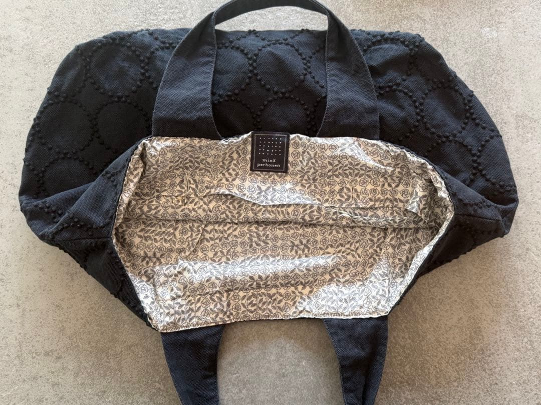 ミナペルホネン パニーニ　タンバリン　ブラック