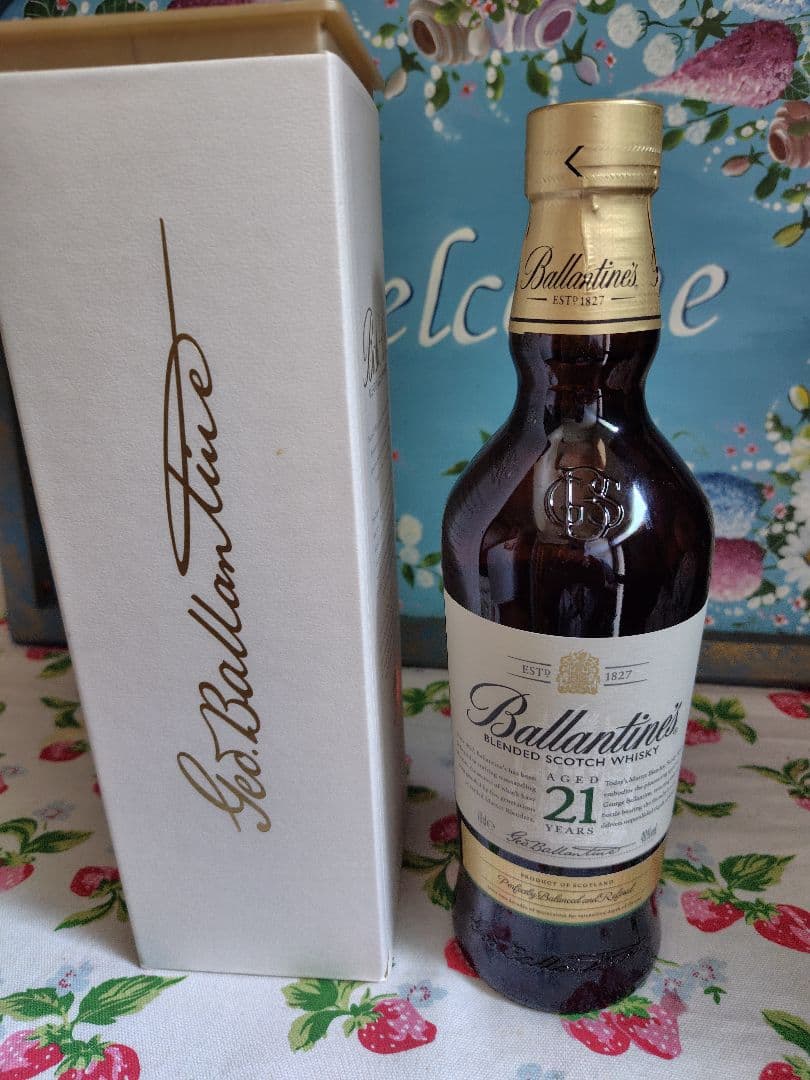 バランタイン　21年 　スコッチ　ウイスキー　正規品 未開封品