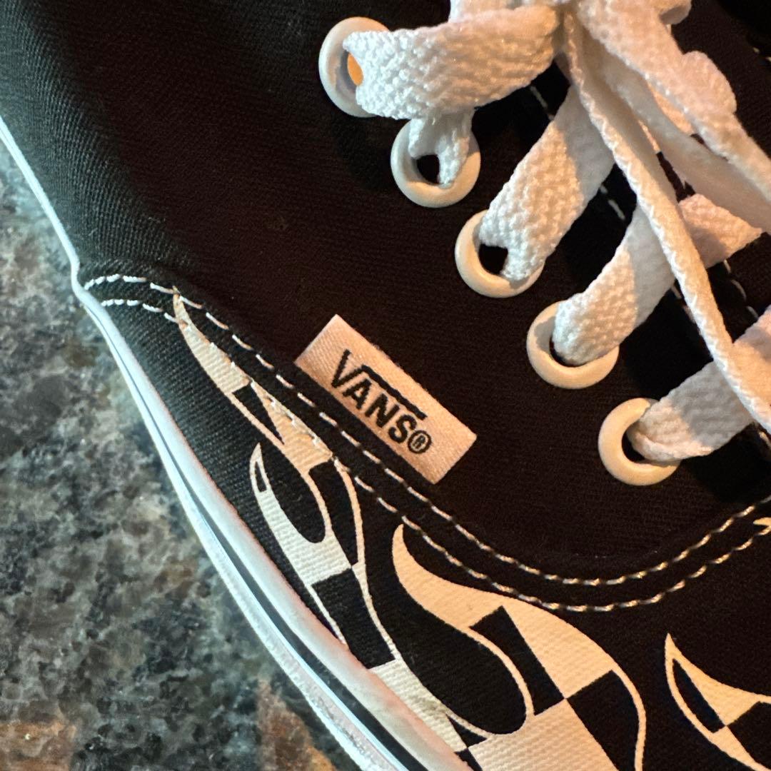 VANS AUTHENTIC CHECKER FLAME スニーカー