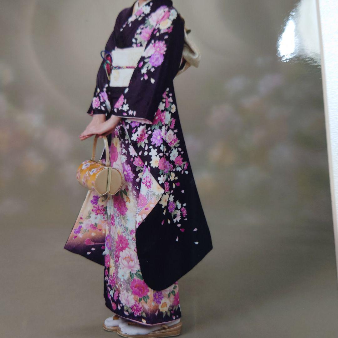 e*o様 値下げしました。振袖 紫色 花柄、衿芯付き長襦袢、高級帯と帯締め、帯揚