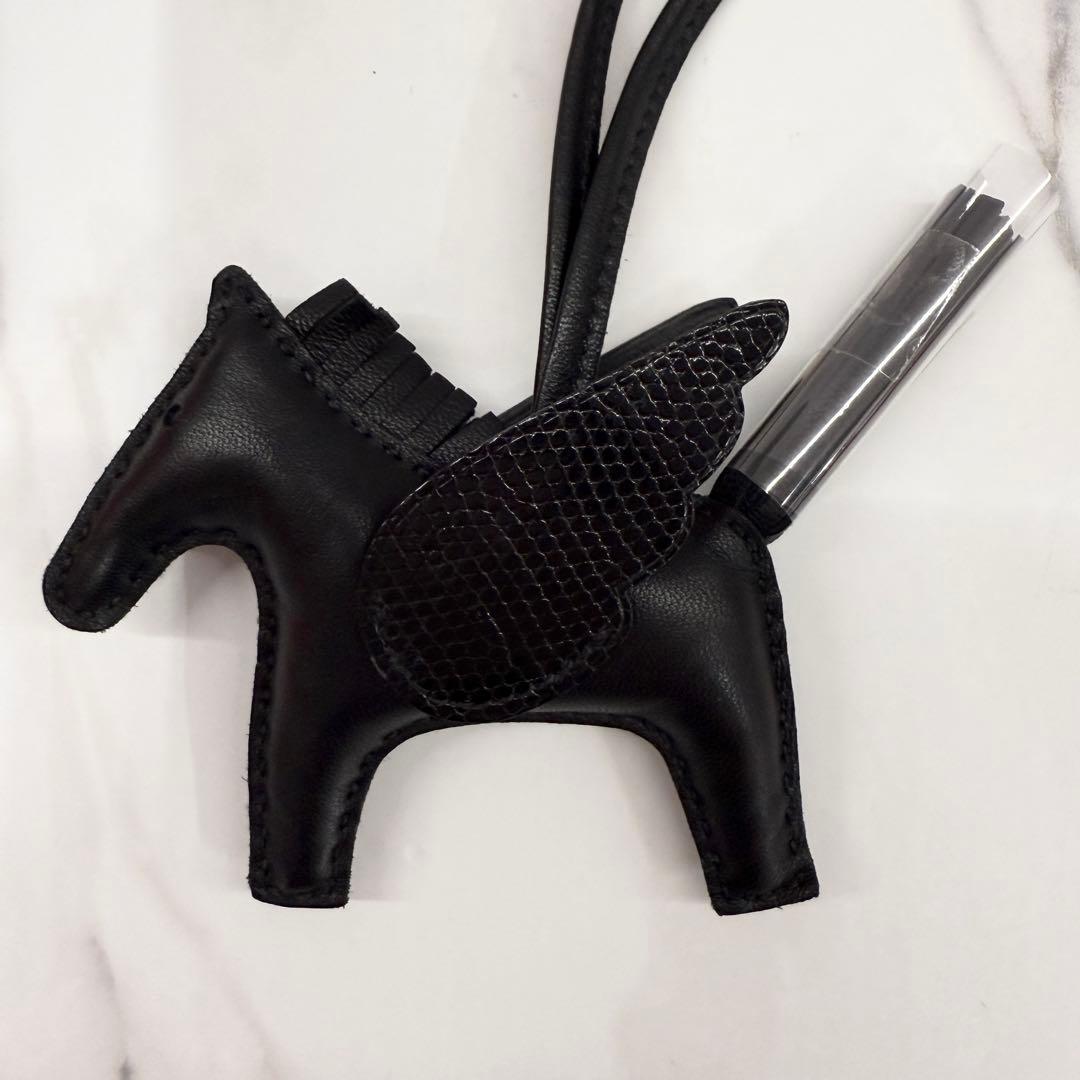 【新品未使用】エルメス ロデオペガサス タッチ PMチャーム ブラック U刻印