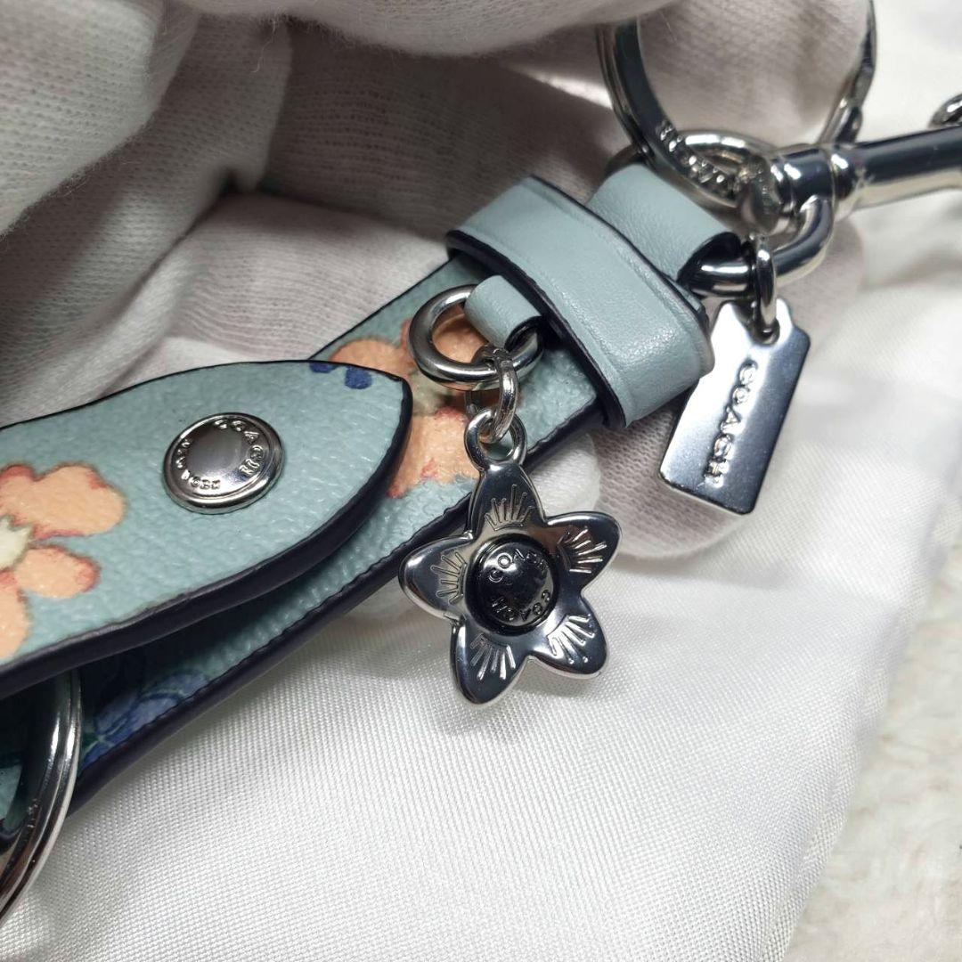 COACHコーチ新品 キーリング付きキーホルダー　トリガースナップ ティーローズ