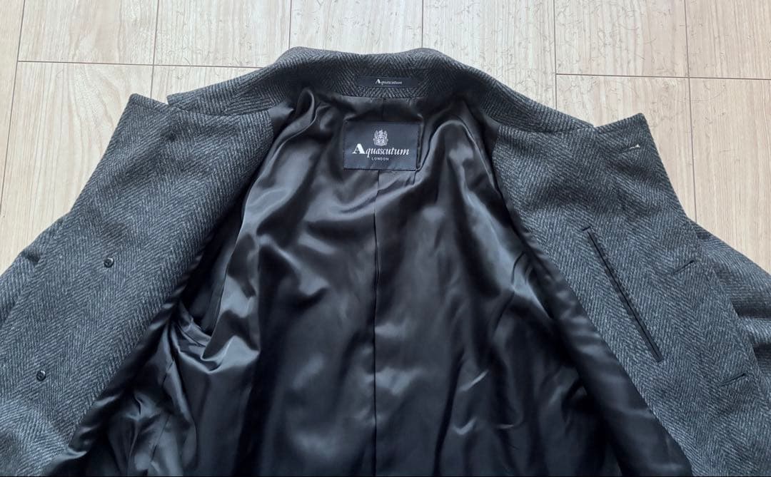 【限定】カシミヤ混 Aquascutumダークグレーコート L相当ヘリンボーン