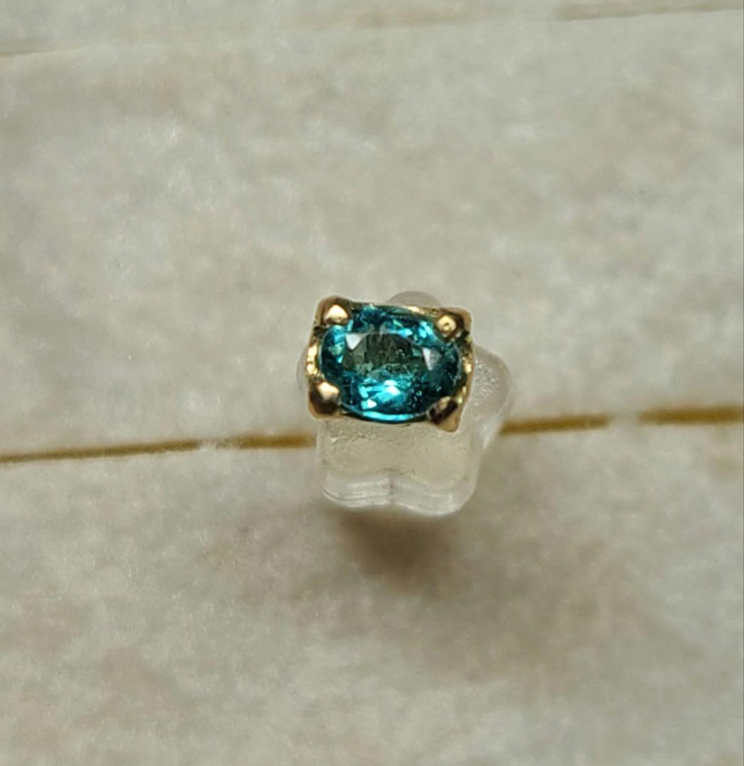 ピカピカネオンの煌めき!!★ブラジルバターリャパライバトルマリンピアス18金★