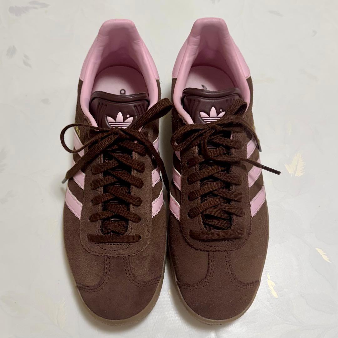 【最終値下げ】adidas GAZELLE 24cm ブラウン ピンク