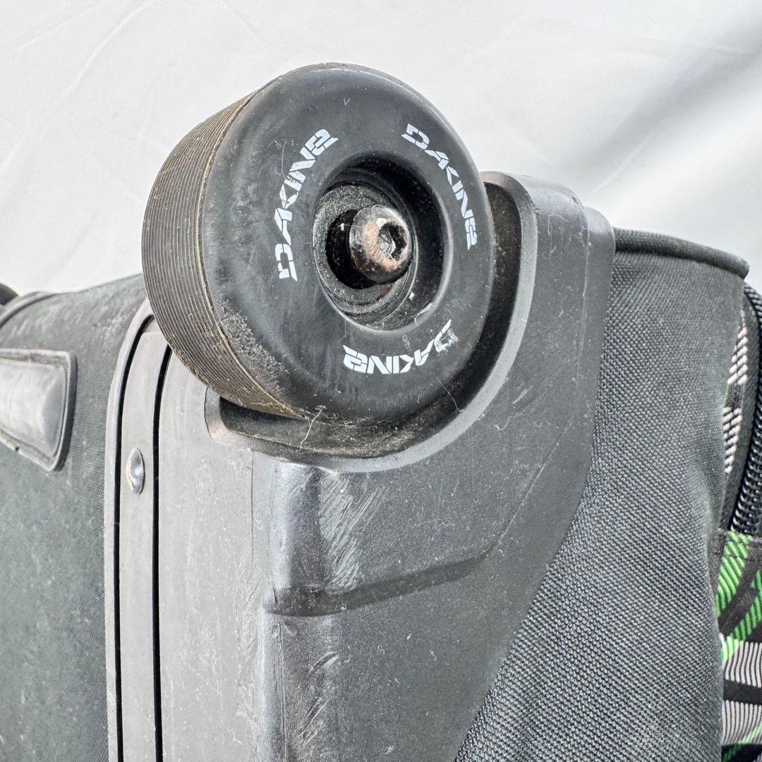 ダカイン 大容量約100L スノーボード　キャリーケース