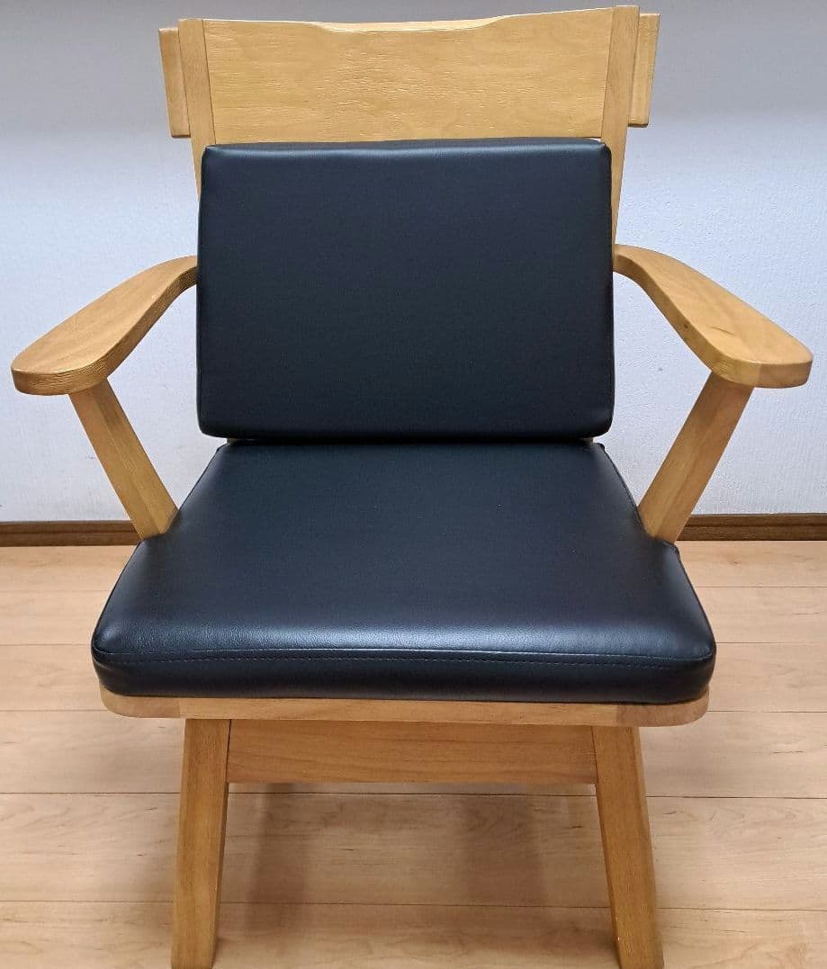 【直接受け渡し】 回転式チェア　ダイニングチェア　木製　肘つき　2脚セット