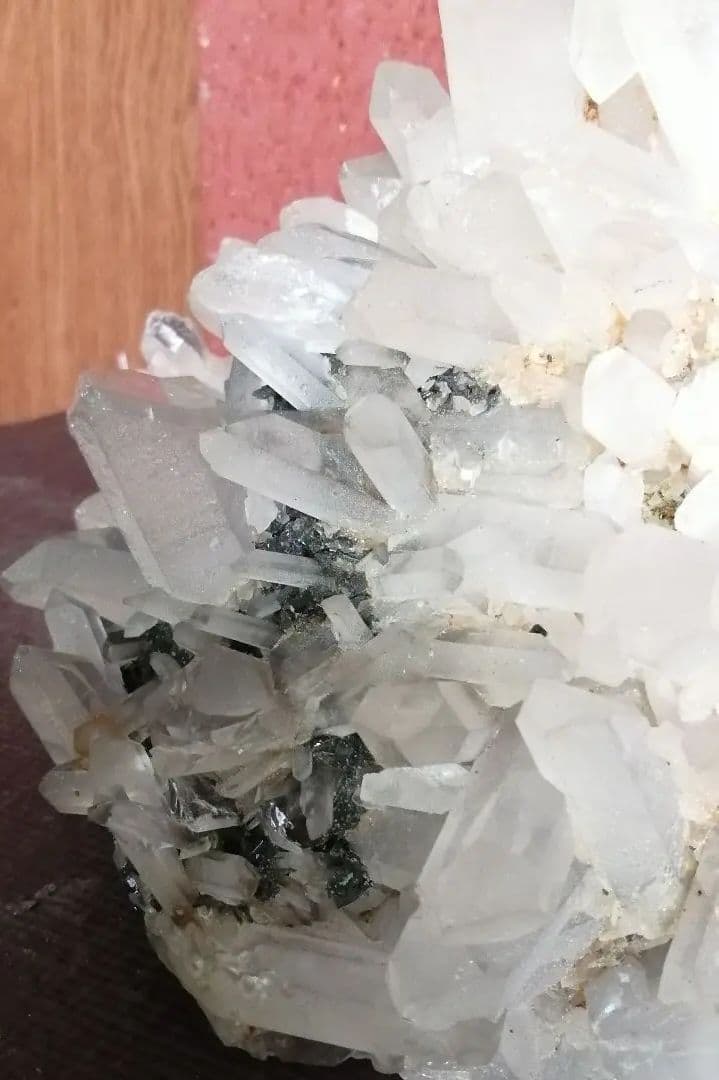 水晶 エピドート 共生クラスター（トルマリン）4kg ーt773