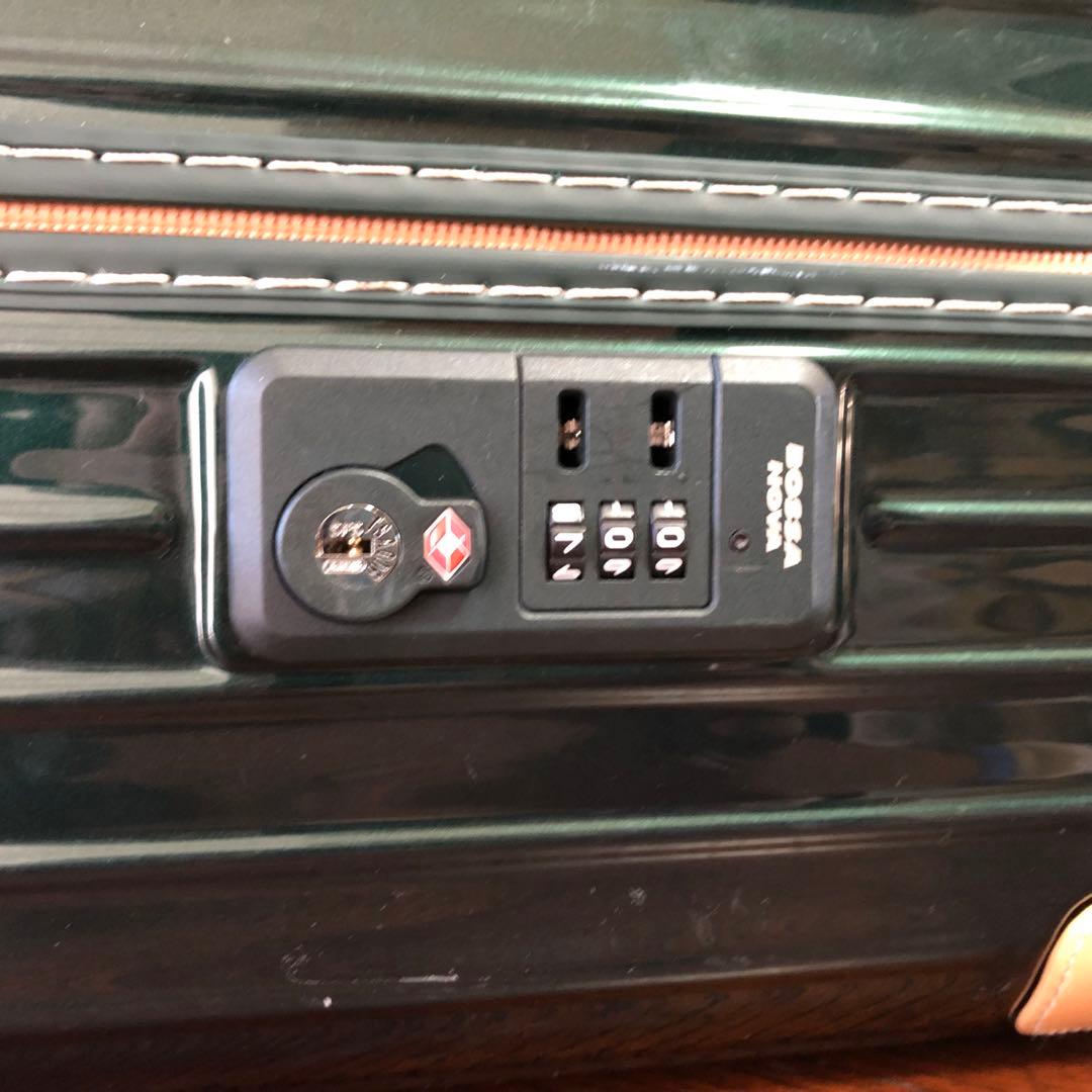 希少 RIMOWA リモワ ボサノバ 70L 4輪 キャリー グリーン レザー