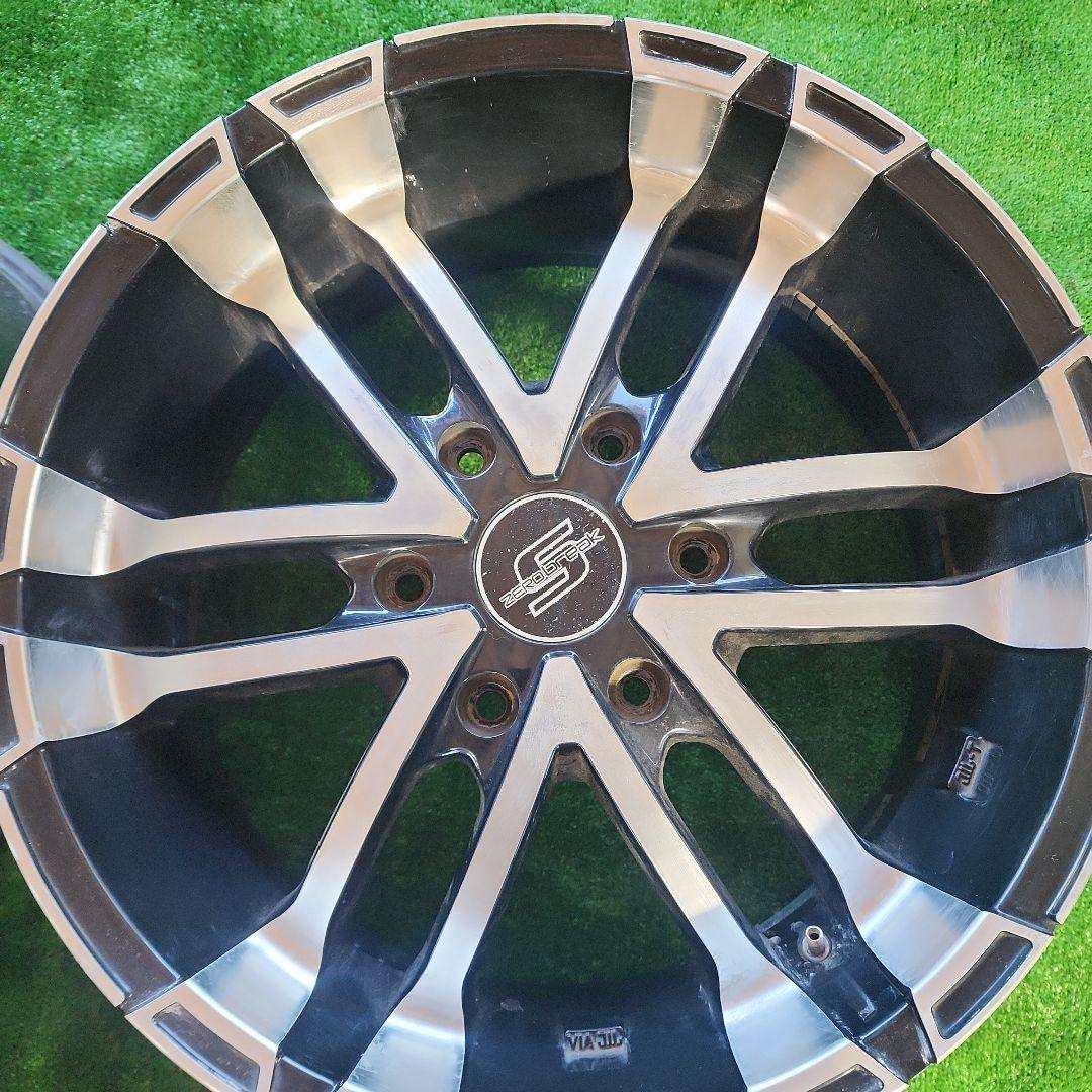 ２００系ハイエース　社外ホイール　4本　１８インチ