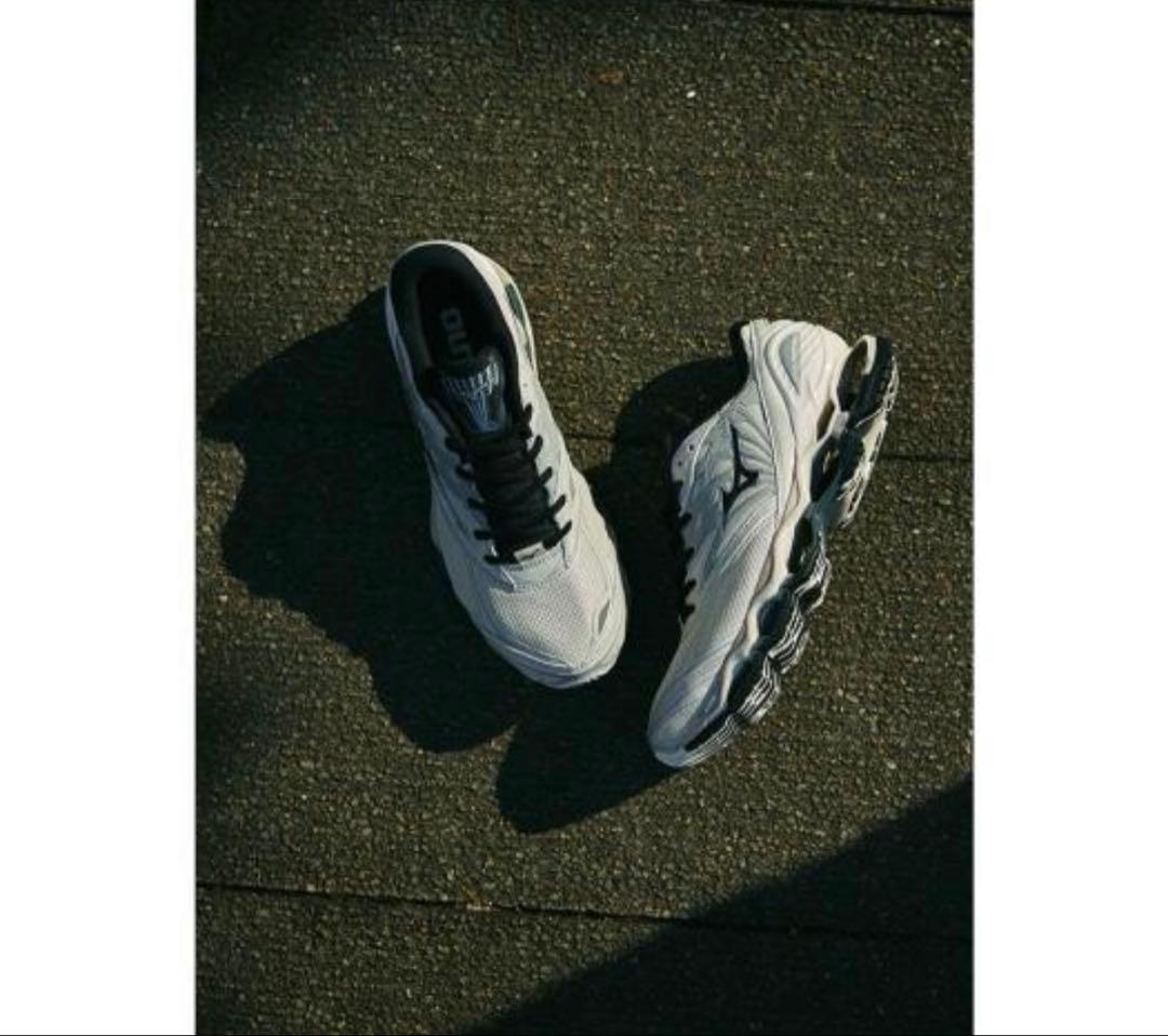 【美品】23.5cm MIZUNO WAVEPROPHECY LS LIGHT