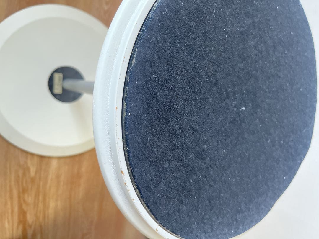 arflex アルフレックス PEPE ペペ サイドテーブル　ホワイト