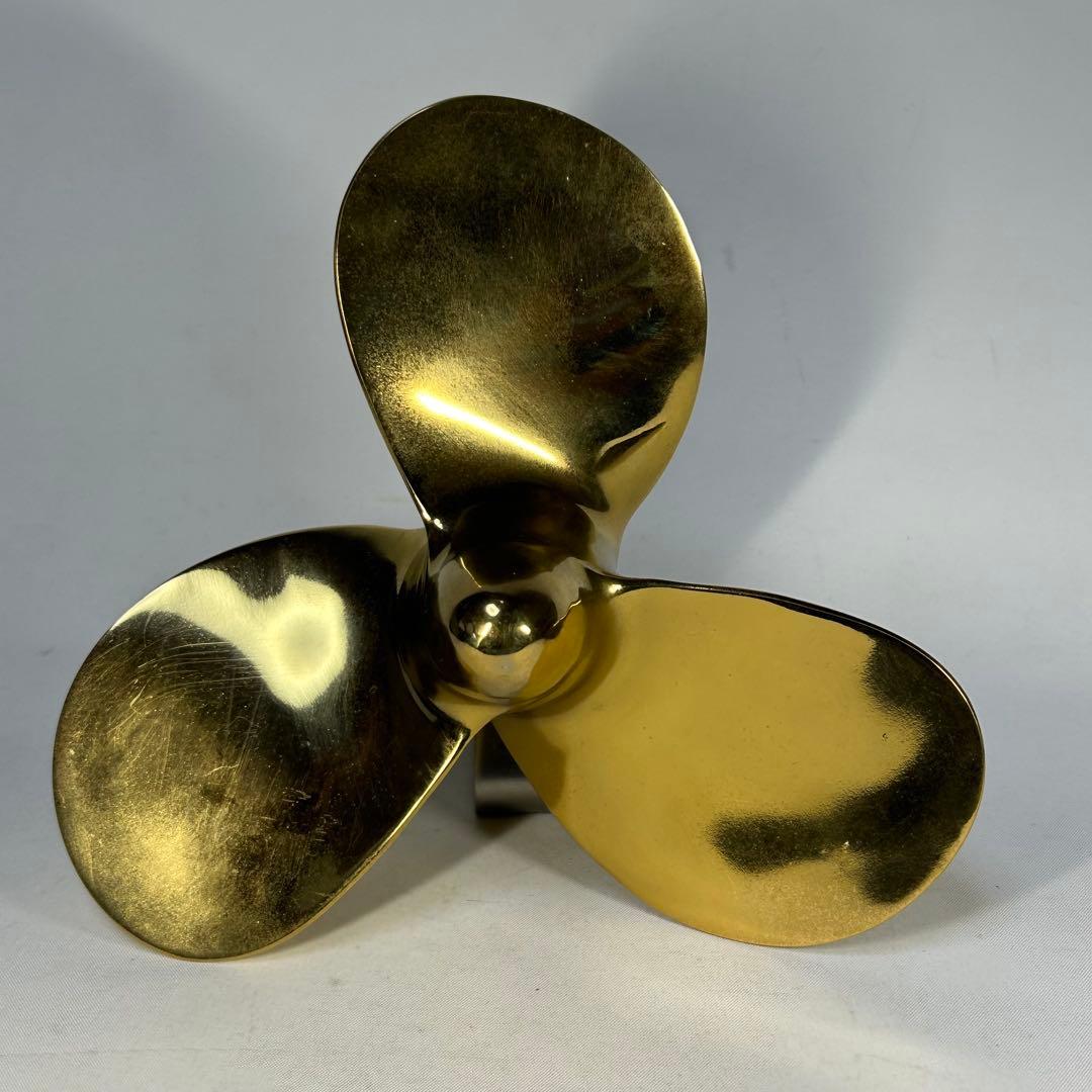 真鍮製　スクリュー　置物