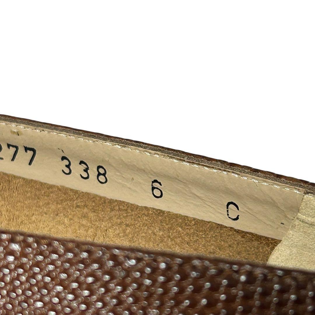 新品未使用 Salvatore Ferragamo パンプス　リザード　ヴァラ