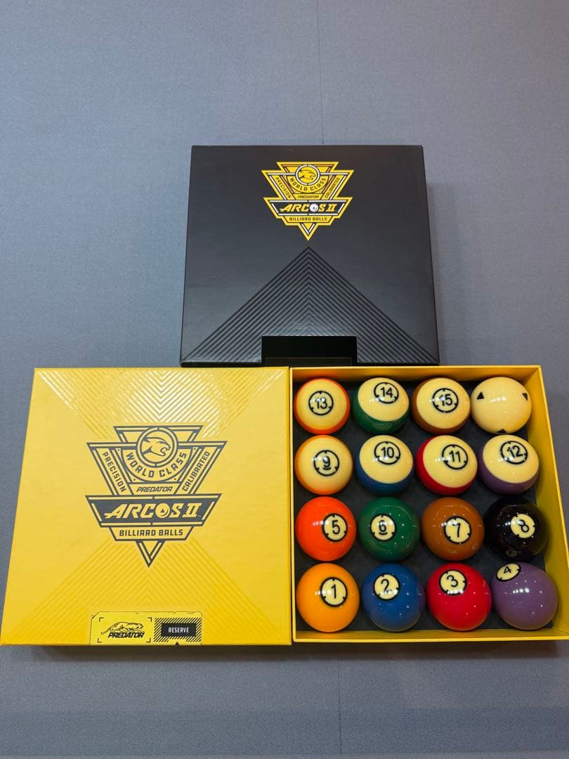 プレデターARCOS II ビリヤードボールセット 16個