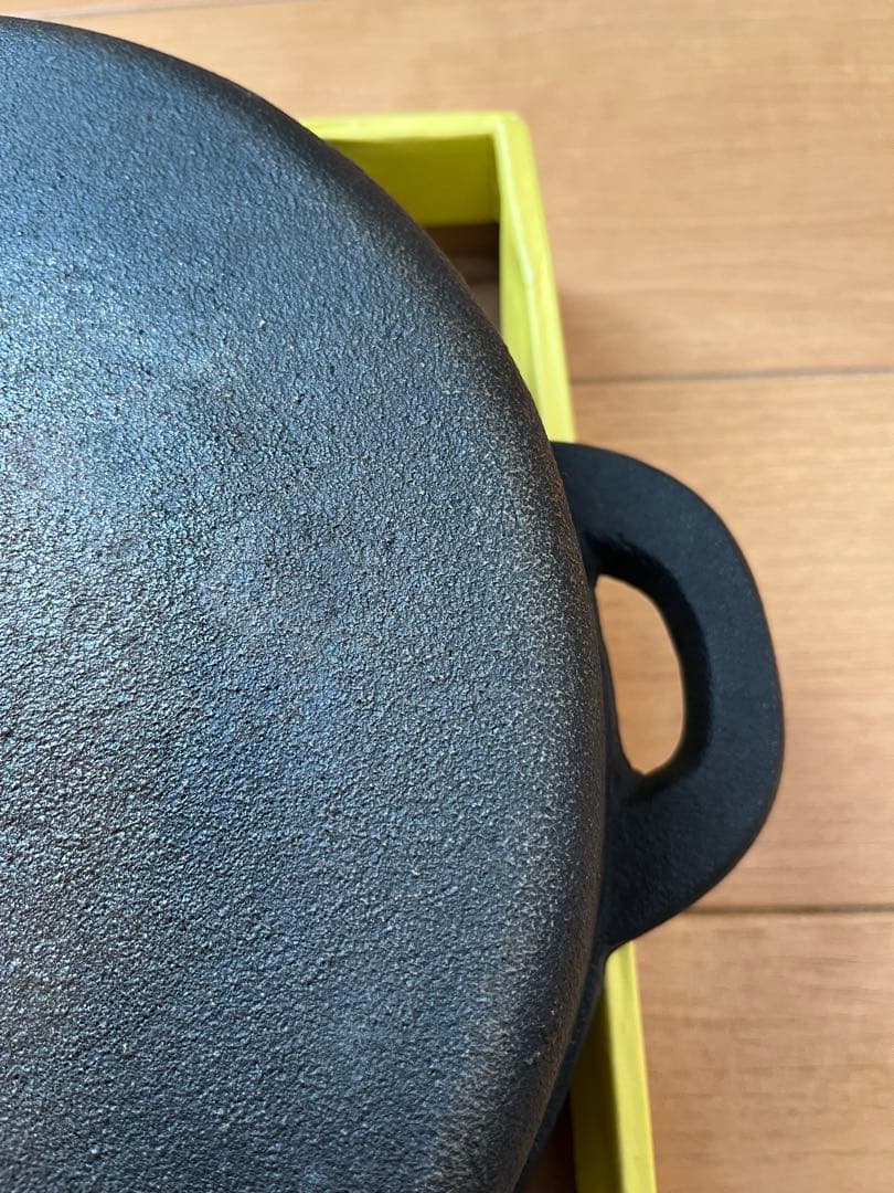 久慈砂鉄　すきやき鍋　山王堂製　内径約27cm、深さ約5cm