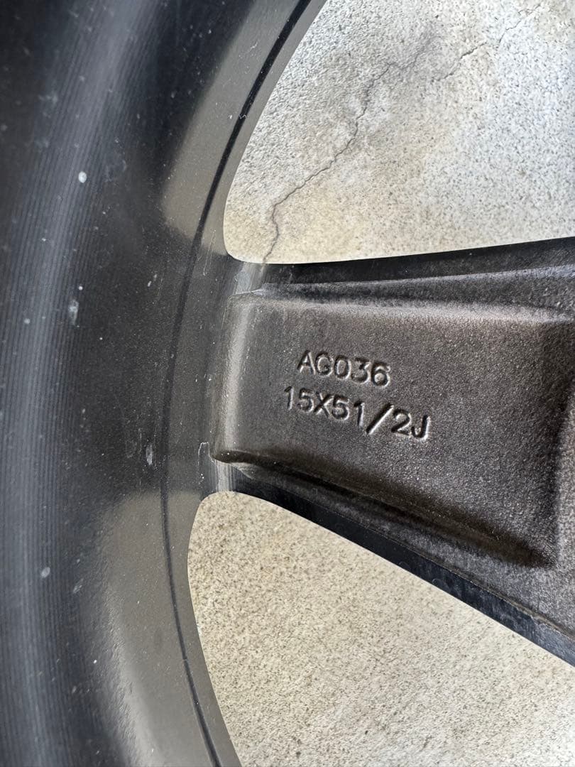 jb74 ジムニーシエラ　ジムニーノマド　スタッドレスタイヤ ホイール付き　4本