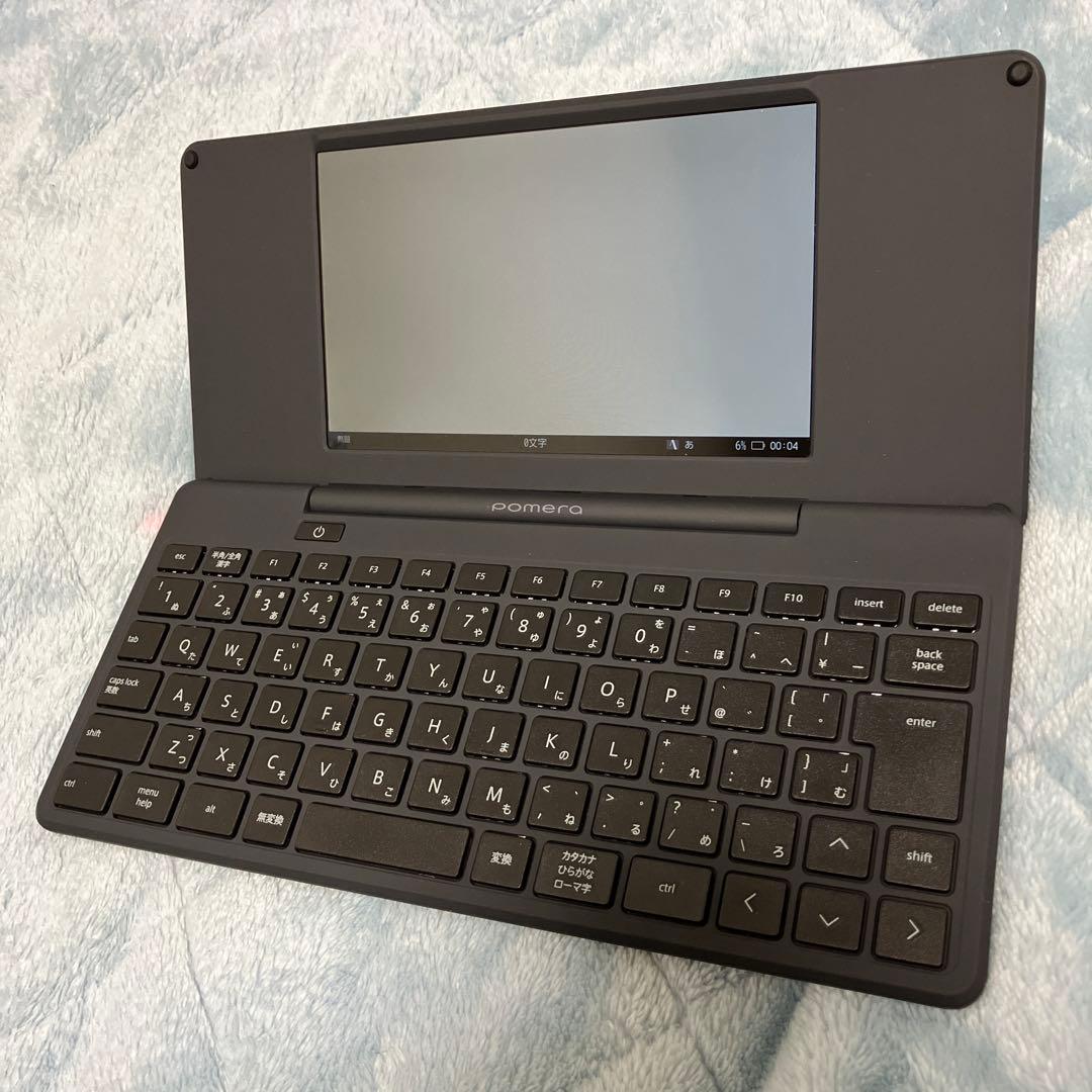 ゆ*じ様 3万〜オークション中♫【使用回数2回/ほぼ新品】pomera ポメラ