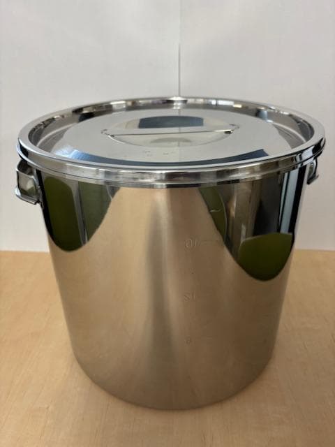tecno000UK18-8ステンレス丸キッチンポット目盛付き 30