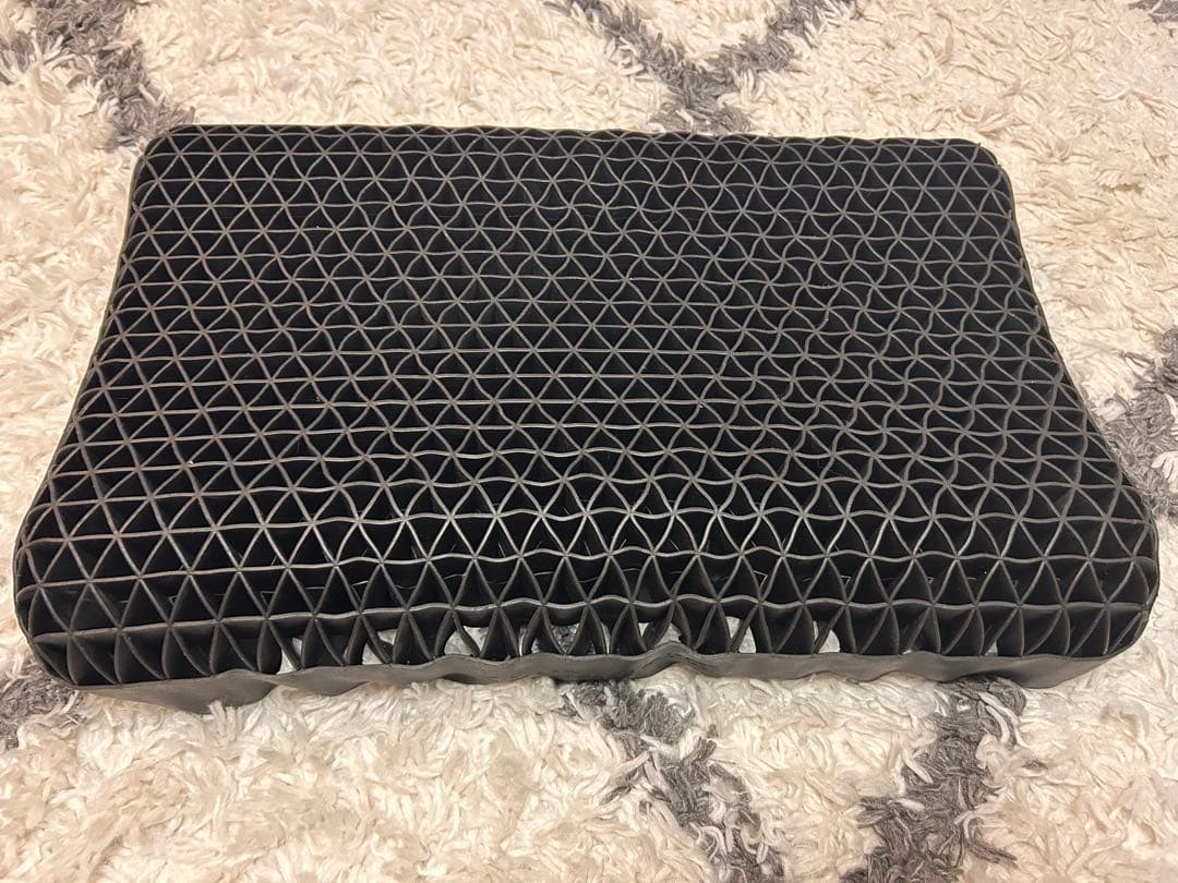 【送料無料】ヒツジのいらない枕 至極