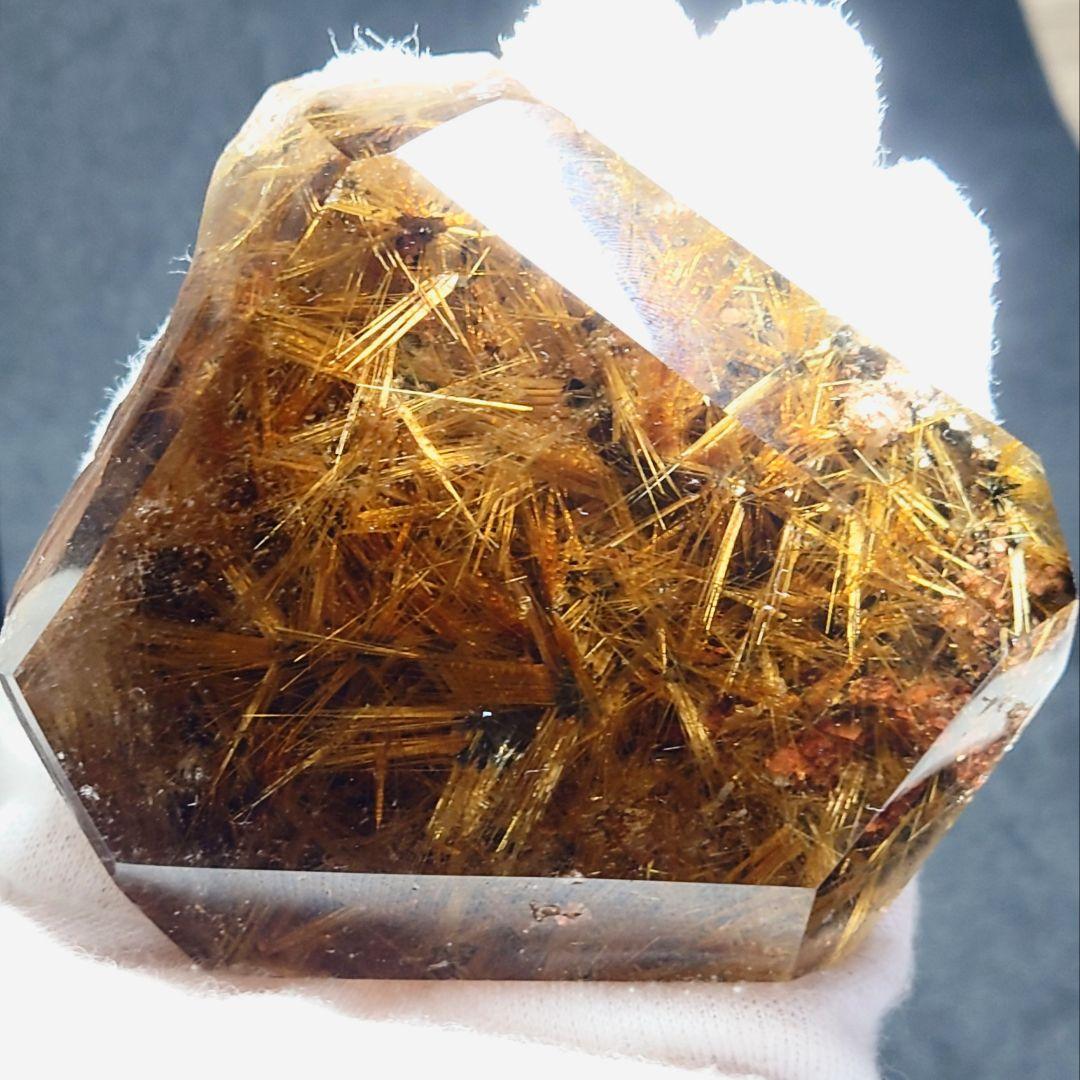 ★太陽ルチル 大型磨き原石 296g(SA+)