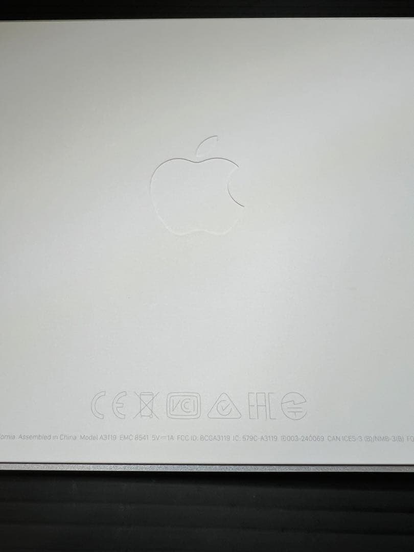 Apple  Magic Keyboard（2025年モデル・最新）