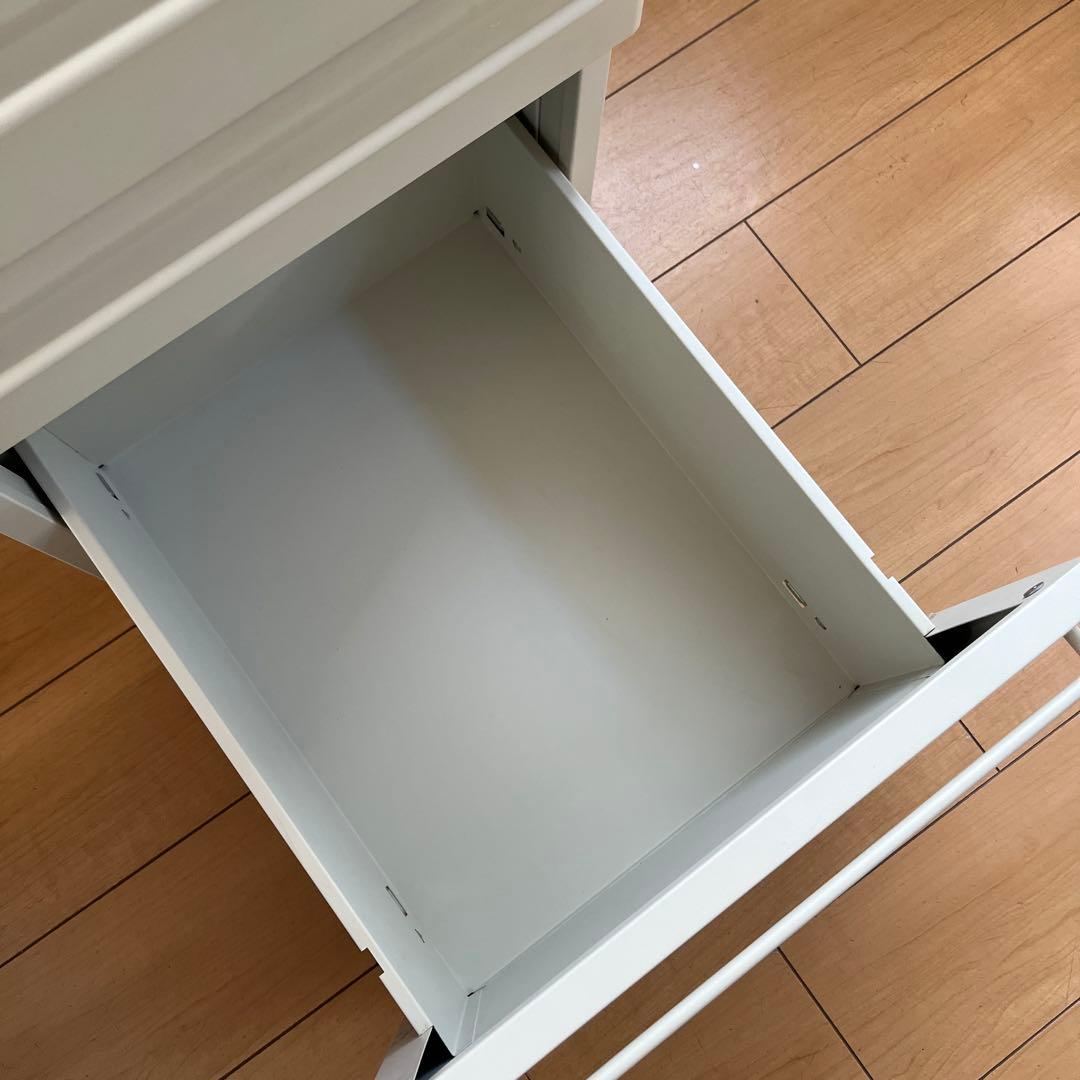 無印良品　スチールキャビネット