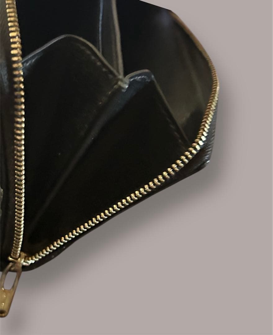 【BURBERRY】美品バーバリー レザー長財布 未使用級　黒L字ファスナー