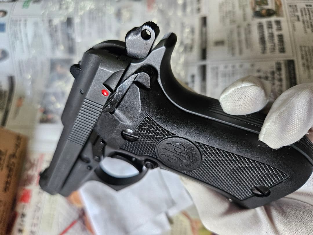 ベレッタ M84FS カーボンブラック HW