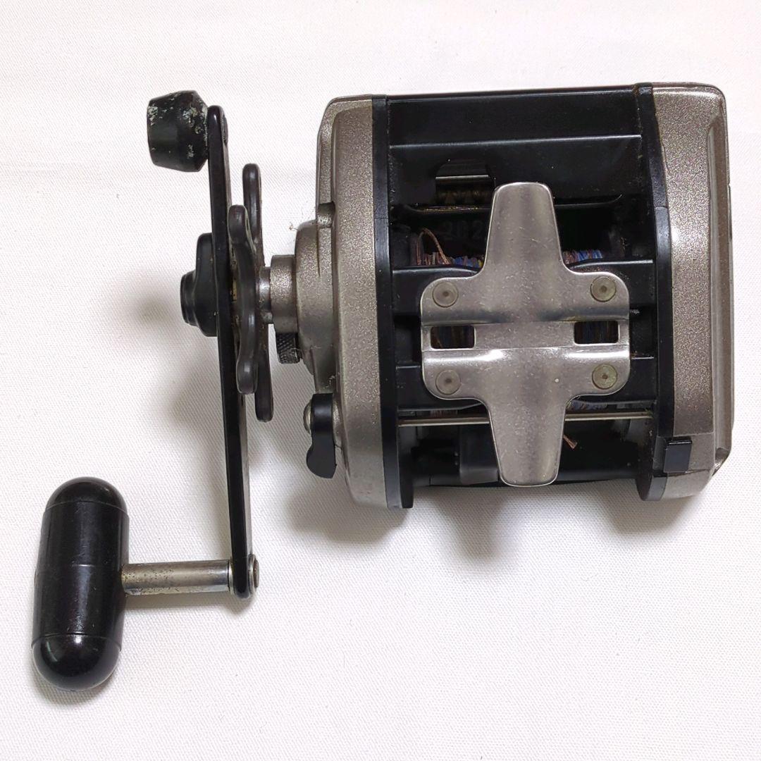ダイワ 2個 シマノ 1個 電動リール 【ジャンク】 まとめ売り♡R21