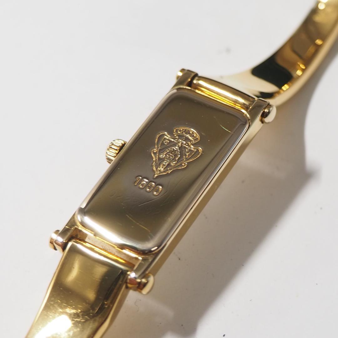 美品 グッチ GUCCI 1500 バングルウォッチ シェル 腕時計 箱 592