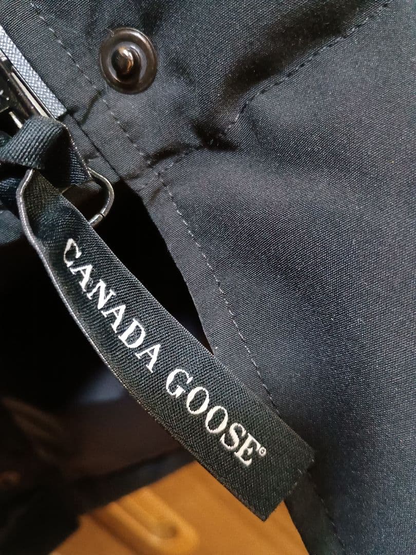 カナダグース　マッケンジー　黒　XXS