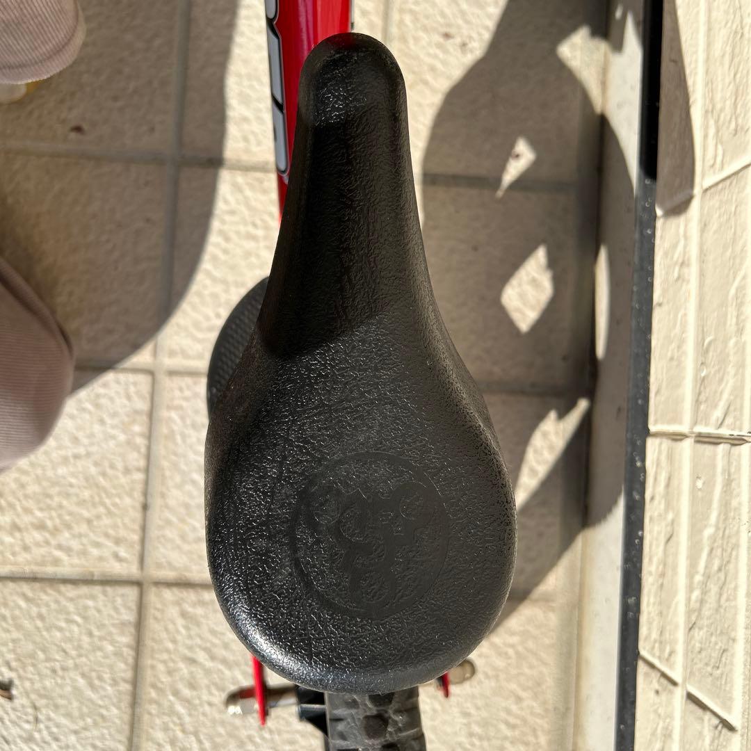 STRIDER 12 バランスバイク　赤