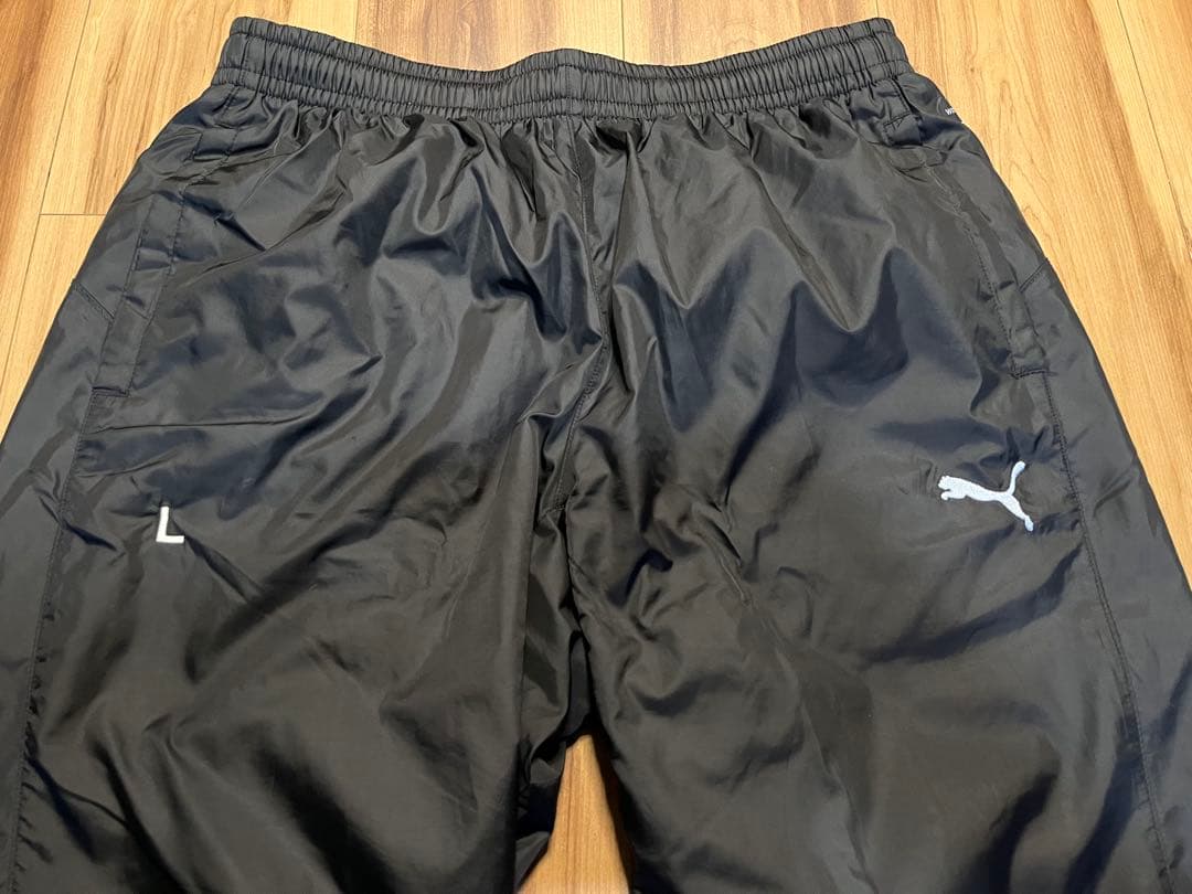 ジュビロ磐田　ウインドブレーカー上下セット