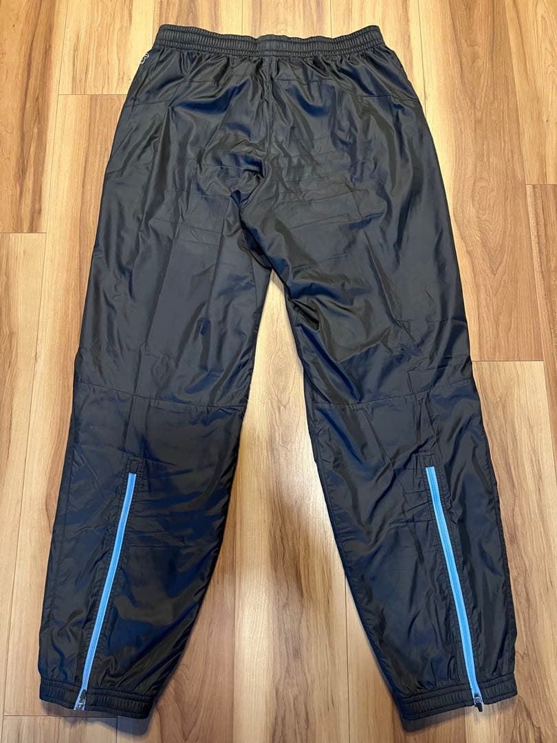 ジュビロ磐田　ウインドブレーカー上下セット