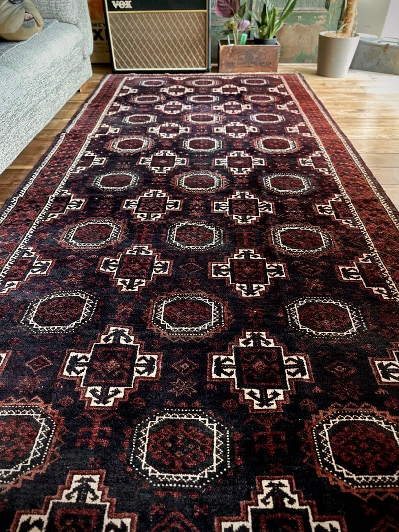 トライバルラグ　ヴィンテージラグ　ペルシャ絨毯　バルーチ族　プリミティブアート