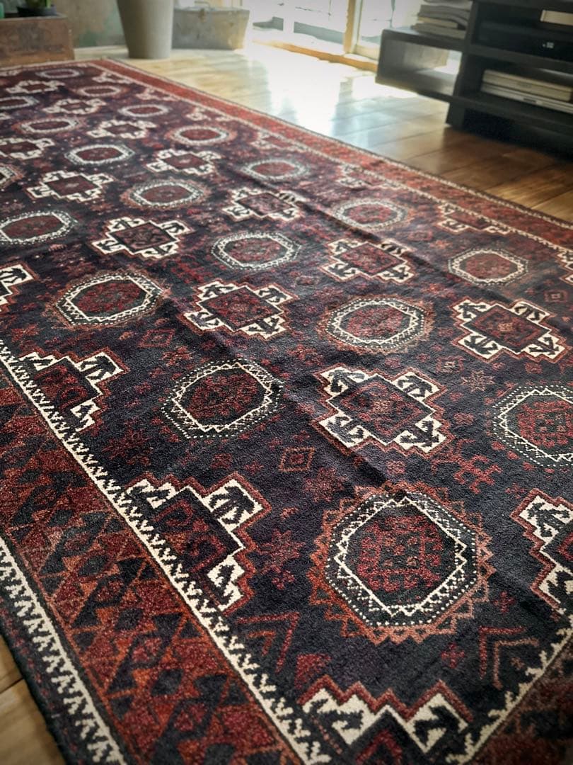 トライバルラグ　ヴィンテージラグ　ペルシャ絨毯　バルーチ族　プリミティブアート