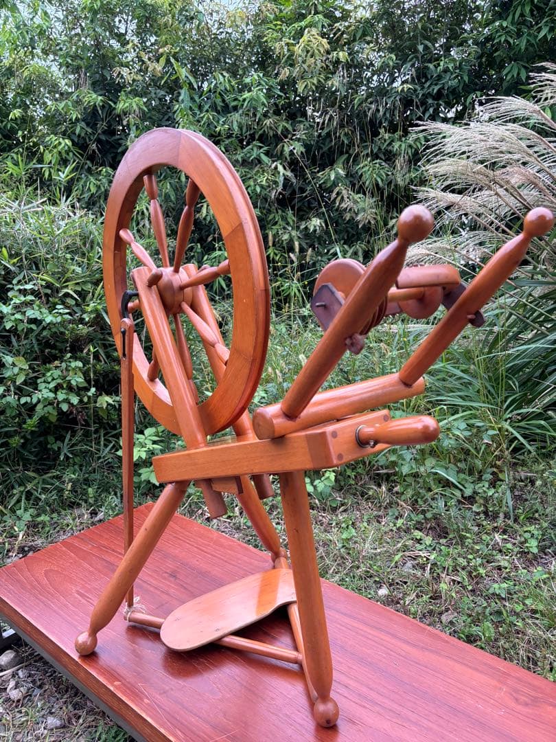 東京手織機　紡ぎ機　紡ぎ車2