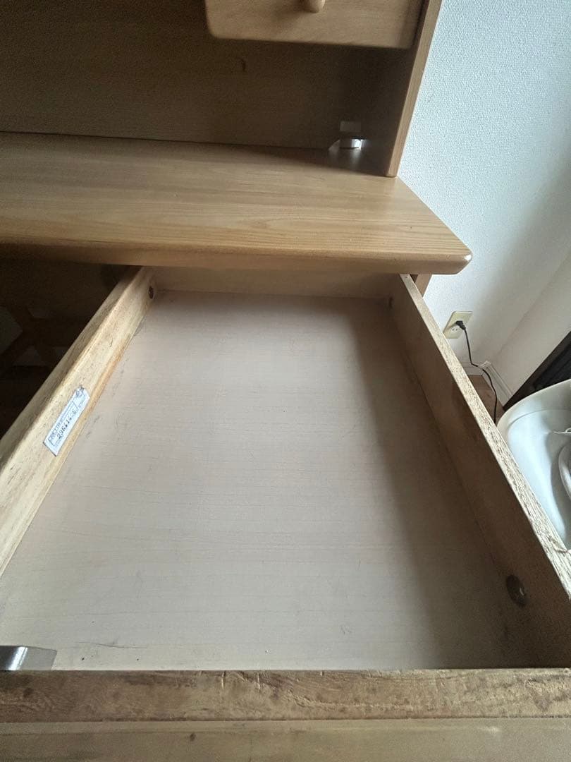 木製ナチュラルデザイン学習机　無垢材　ダーラナホース　北欧デザイン