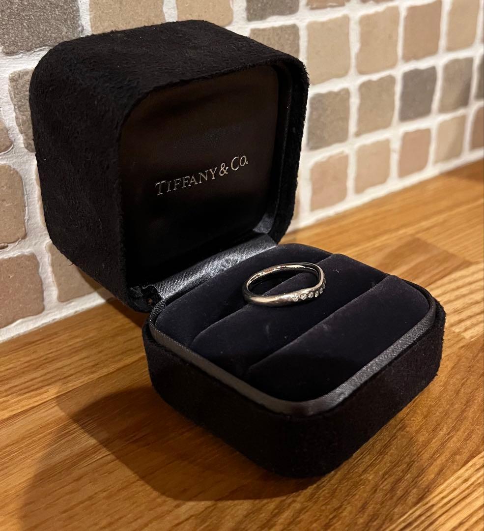 ティファニーカーブドバンドリング　ダイヤ9P 12.5 号