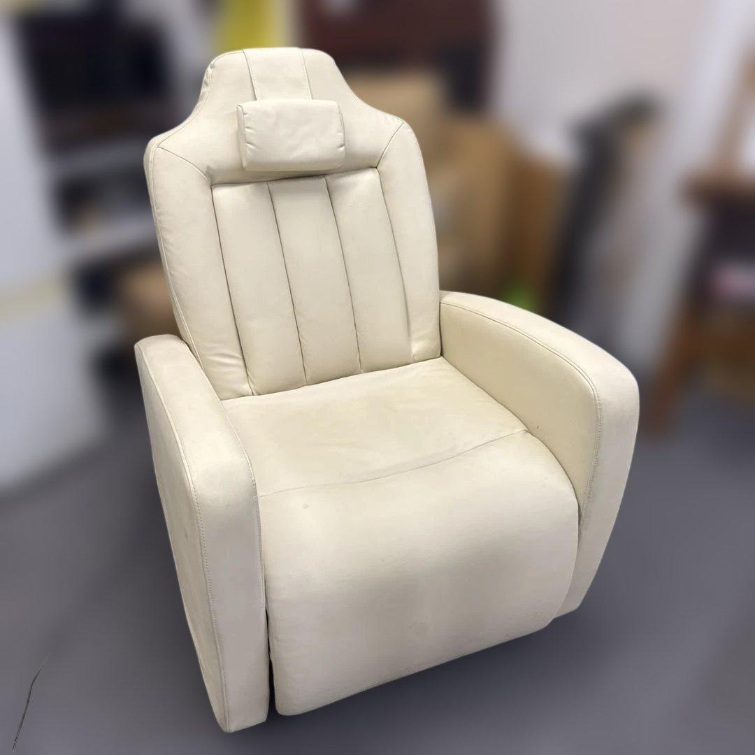 タカラベルモント　リクライニングチェア Esthe Sofa2（エステソファ2）