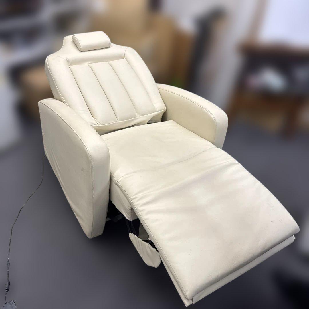 タカラベルモント　リクライニングチェア Esthe Sofa2（エステソファ2）