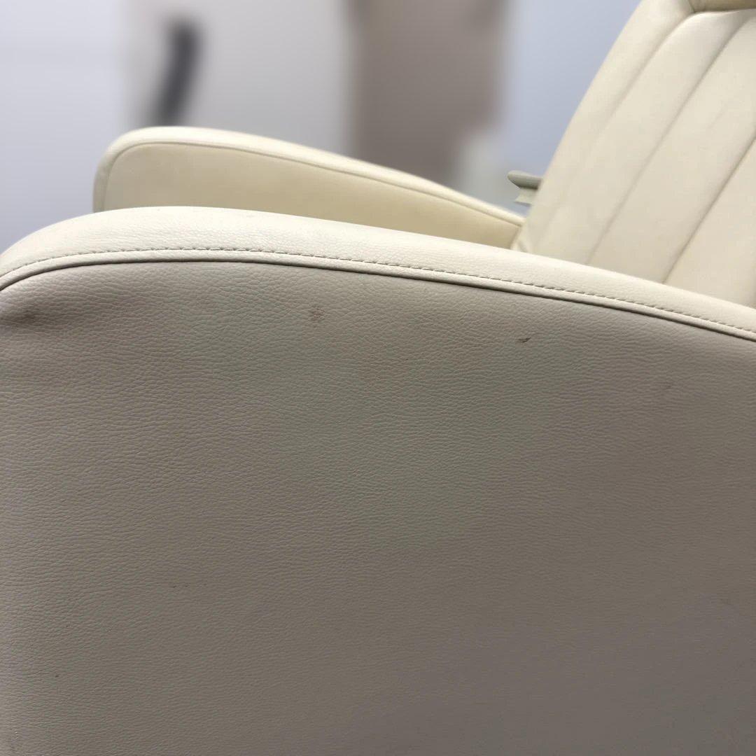 タカラベルモント　リクライニングチェア Esthe Sofa2（エステソファ2）