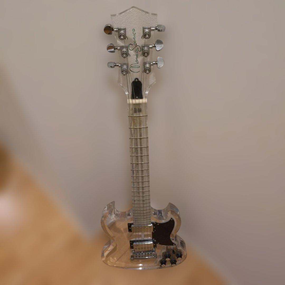 Manica Scenica　クリスタル　ギター　エレキギター　透明　アクリル