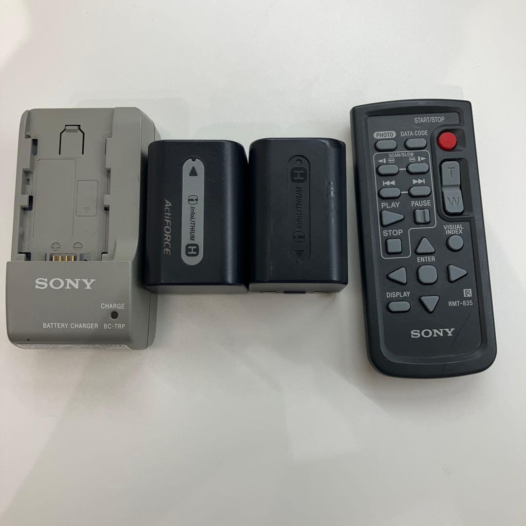 SONY HDR-XR500V バッテリー付き　ビデオカメラ　ソニー